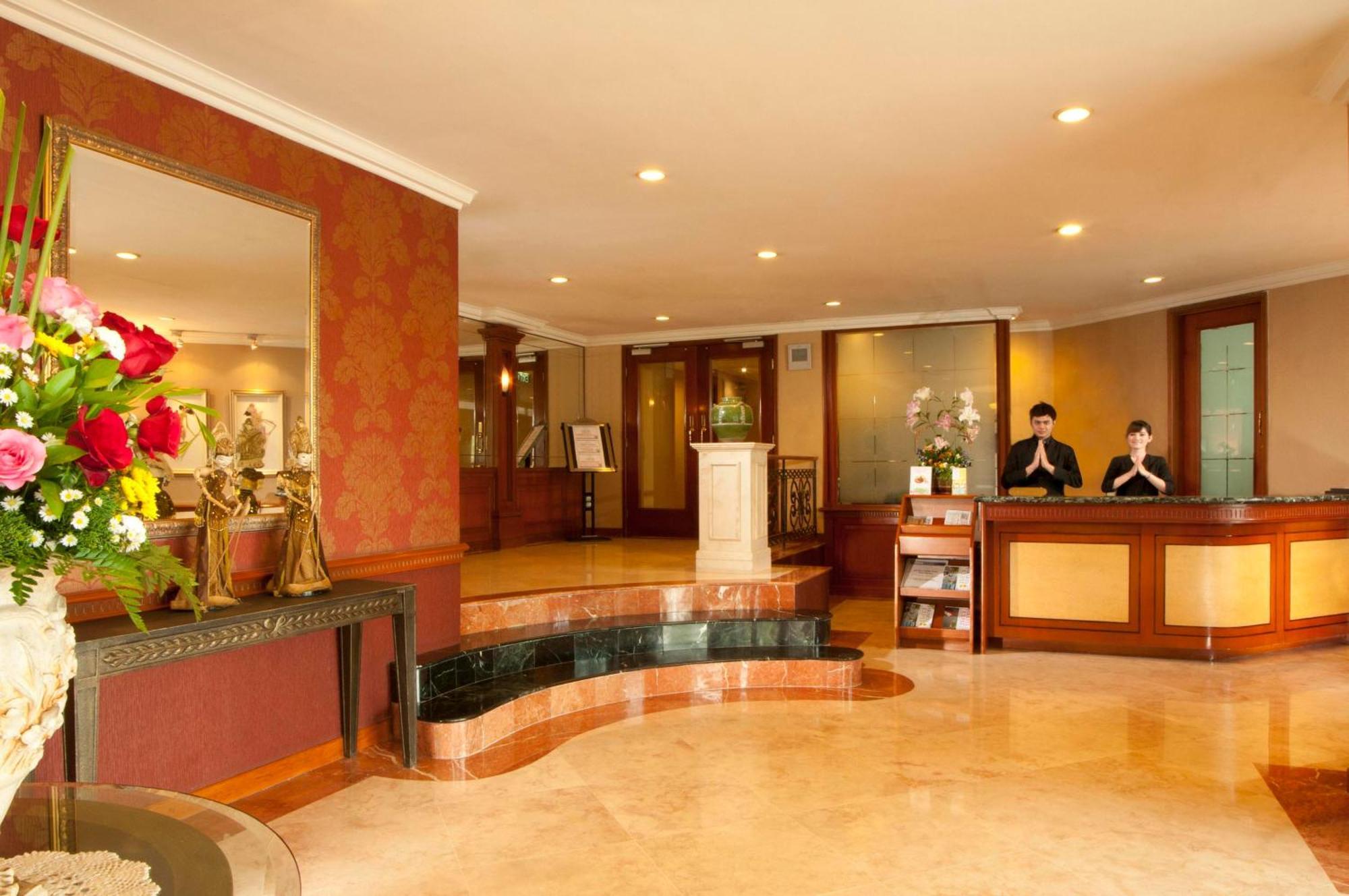 The Residences At Puri Casablanca Jakarta Buitenkant foto