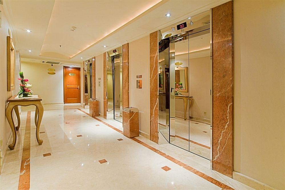 The Residences At Puri Casablanca Jakarta Buitenkant foto